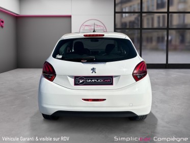 Peugeot 208 like 1.2 68ch - faible km - distrib ok - occasion simplicicar compiegne simplicicar simplicibike france