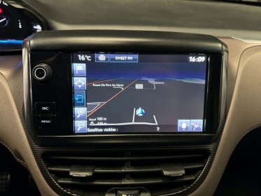 Peugeot 2008 1.6 bluehdi 100ch bvm5 féline cuivre toit panoramique grip control garantie 12 mois occasion simplicicar...