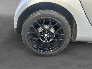 Smart fortwo coupe cabriolet twinamic 0.9 90 ch ss ba6 prime pack sport  / garantie 12 mois occasion paris 17ème (75)(porte...