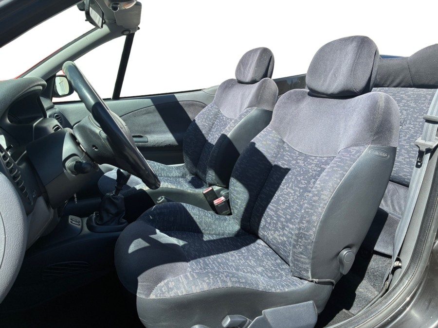 RENAULT d'occasion MEGANE RSI 1.6 16V CABRIOLET de 2000 Saint Maximin