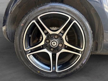 Smart fortwo coupe 0.9 90 ch  ba6 prime-entretiens a jour-toit panoramique-sieges en ncuir chauffants-accoudoir-camera et...