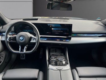 B.m.w. serie5 i5 g60 edrive40 340 ch m sport toit panoramique camera 360 occasion simplicicar toulouse nord simplicicar...