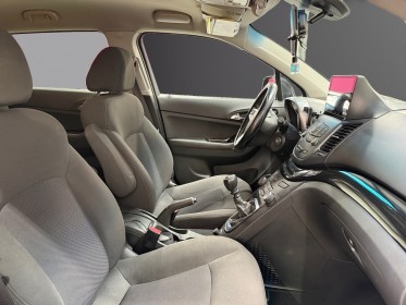 Chevrolet orlando 2.0 vcdi 130 ss lt 7 places garantie 12 mois occasion simplicicar lyon ouest simplicicar simplicibike france