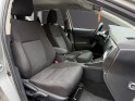 Toyota auris business hybride 136h business/entretien a jour/sieges chauffant occasion paris 17ème (75)(porte maillot)...