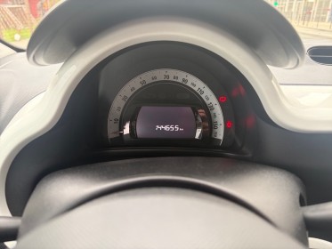 Renault twingo iii 1.0 sce 70 eco2 stop  start zen, verrouillage centralisé, vitres électriques, garantie 12 mois occasion...
