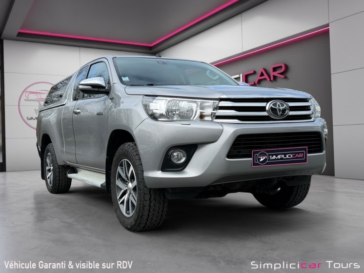 Toyota hilux x-tra cabine 4wd 2.4l 150 d-4d  1 main 12 mois garantie occasion simplicicar tours  simplicicar simplicibike...