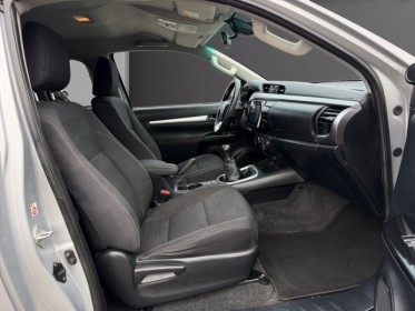 Toyota hilux x-tra cabine 4wd 2.4l 150 d-4d  1 main 12 mois garantie occasion simplicicar tours  simplicicar simplicibike...