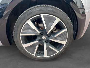 Peugeot 208 electrique 50 kwh 136ch gt toit panoramique ligne led caméra de recul garantie 12 mois occasion simplicicar le...