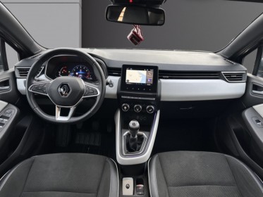 Renault clio v intens tce 90ch - moteur a chaine - faible km - occasion simplicicar compiegne simplicicar simplicibike france