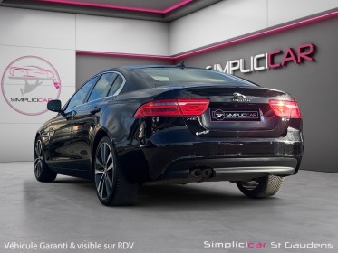 Jaguar xe xe 2.0 d - 180 ch bva prestige caméra de recul sièges électriques gps garantie 24 mois occasion simplicicar...