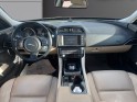 Jaguar xe xe 2.0 d - 180 ch bva prestige caméra de recul sièges électriques gps garantie 24 mois occasion simplicicar...
