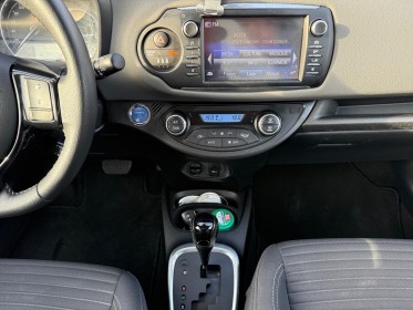 Toyota yaris hybride mc2 100h dynamic occasion simplicicar rennes simplicicar simplicibike france