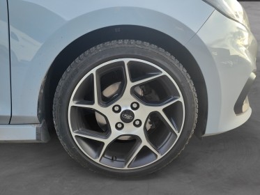 Ford fiesta st 1.5 ecoboost 200 ss st pack feux led full option et entretien top occasion simplicicar lille  simplicicar...