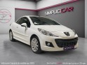 Peugeot 207 cc 1.6 vti 120ch sport faible kilométrage garantie 12 mois occasion simplicicar bretigny-sur-orge simplicicar...