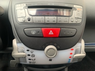 Peugeot 107 1.0e 12v 68ch blue lion urban occasion montreuil (porte de vincennes)(75) simplicicar simplicibike france