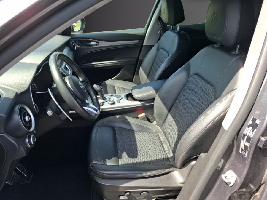 ALFA ROMEO d'occasion STELVIO 2.2D 190 SPRINT Q4 de 2021 Le Puy en
