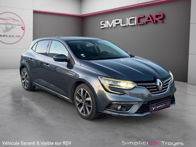 Renault megane iv berline 1.5 dci 110 intens bose caméra de recul cartes main libres garantie 12 mois occasion barberey...