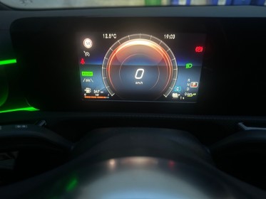 Mercedes cla shooting brake 250 e 8g-dct amg line carplay sièges chauffants garantie 12 mois occasion simplicicar le raincy...