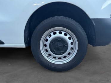 Peugeot expert fourgon gn tole standard 2.0  bluehdi 120 ss bvm6 pack premium occasion simplicicar lille  simplicicar...