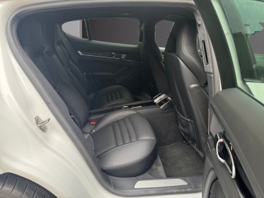 Porsche panamera gts v8 4.8 430 pdk full entretient porsche siege chauffants avant/arrière caméra de recul garantie 12 mois...