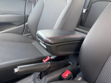 Audi a1 sportback 1.4 tfsi 125 s tronic 7 ambiente bluetooth accoudoir av garantie 12 mois occasion simplicicar marignane ...