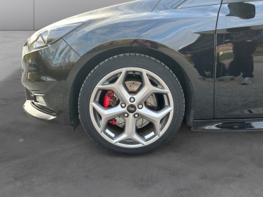 Ford focus sw 2.0 ecoboost 250 ss st - suivi complet/bluetooth/radar ar/régul - garantie 12  mois occasion simplicicar...