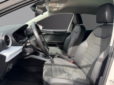 Seat arona 1.0 tsi 95 ch start/stop bvm5 urban  garantie 12 mois   caméra de recul occasion simplicicar lyon nord...