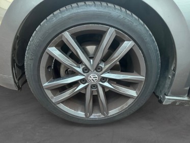 Volkswagen polo 1.0 tsi 115 ss dsg7 carat exclusive carplay toit ouvrant sièges chauffant excellent état bien entretenu......