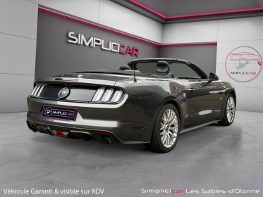 Ford mustang convertible 2.3 ecoboost 317 sièges av chauffants et ventilés sièges cuir garantie 12 mois occasion...
