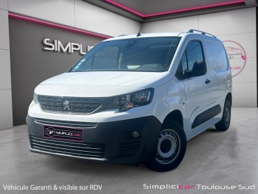 Peugeot partner fourgon standard 650 kg bluehdi 100 bvm5 asphalt carplay caméra de recul garantie 12 mois occasion...