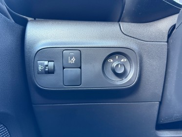 Citroen c3 c3 bluehdi 100 ss bvm6 feel garantie 12 mois occasion simplicicar marignane  simplicicar simplicibike france