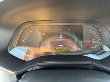 Renault clio v e-tech 140 limited radar de recul carplay regulateur occasion barberey simplicicar simplicibike france