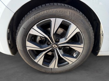 Renault clio v e-tech 140 limited radar de recul carplay regulateur occasion barberey simplicicar simplicibike france