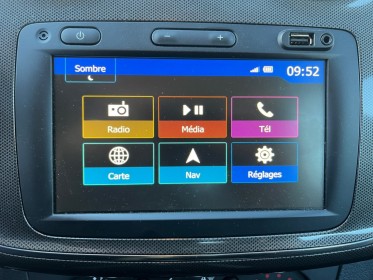 Dacia sandero tce 90 stepway caméra de recul carplay 4 vitres électriques garantie 12 mois occasion simplicicar valence -...