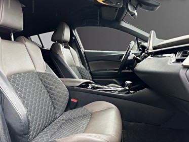 Toyota c-hr hybride mc19 2.0l distinctive occasion osny simplicicar simplicibike france