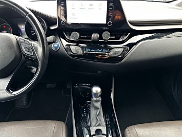 Toyota c-hr hybride mc19 2.0l distinctive occasion osny simplicicar simplicibike france