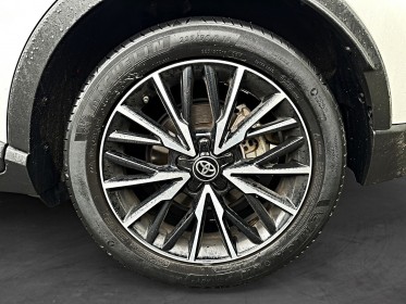 Toyota c-hr hybride mc19 2.0l distinctive occasion osny simplicicar simplicibike france