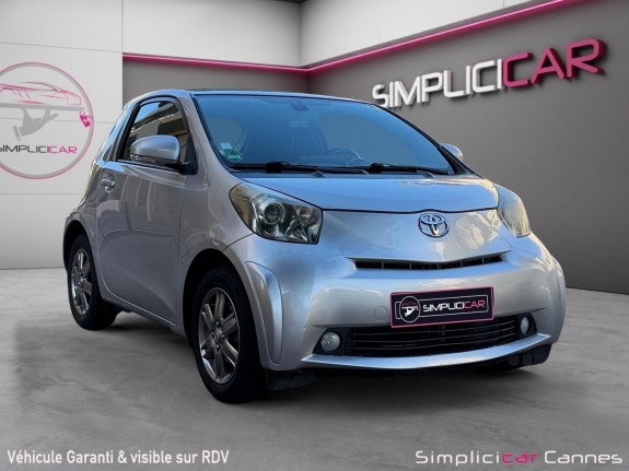 Toyota iq iq 68 vvt-i multidrive occasion cannes (06) simplicicar simplicibike france