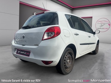 Renault clio iii 75ch 1.2l eco2 expression clim garantie 12 mois occasion montpellier (34) simplicicar simplicibike france