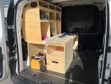 Renault kangoo express 1.5 dci 90 e6 extra r-link clim gps utilitaire avec aménagement intérieur artisan professionnel...