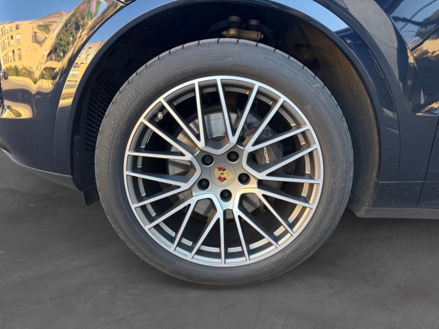 PORSCHE d'occasion CAYENNE 3.0 V6 E-HYBRID COUPE PLATINIUM EDITION de