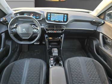 Peugeot 2008 1.2 l 130 ch ss eat8 roadtrip 1 ére main révisée garantie 12 mois apple carplay caméra de recul occasion...