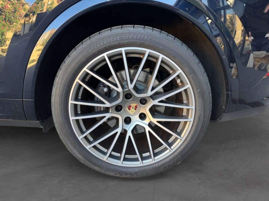 PORSCHE d'occasion CAYENNE 3.0 V6 E-HYBRID COUPE PLATINIUM EDITION de