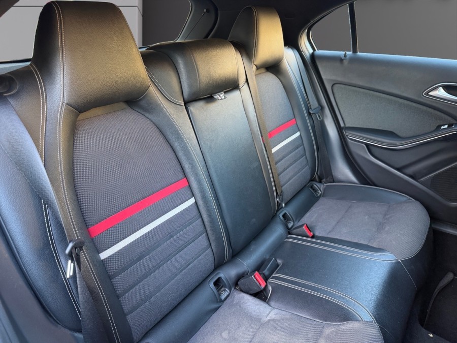 MERCEDES d'occasion CLASSE A A180 CDI BUSINESS EXECUTIVE BA de 2015