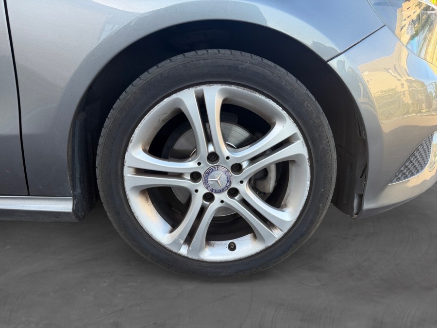 MERCEDES d'occasion CLASSE A A180 CDI BUSINESS EXECUTIVE BA de 2015