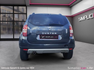 Dacia duster dci 110 4x2 black touch 2017 android car play tactile  barres de toit et 2 chaines neige neuves occasion...