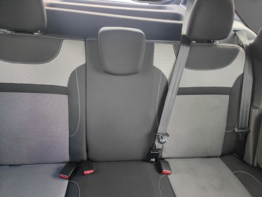 Dacia duster dci 110 4x2 black touch 2017 android car play tactile  barres de toit et 2 chaines neige neuves occasion...