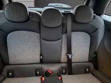 Mini hatch 5 portes f55 lci one 102 ch bva7/ carplay / radar de recul / garantie 12 mois occasion paris 17ème (75)(porte...