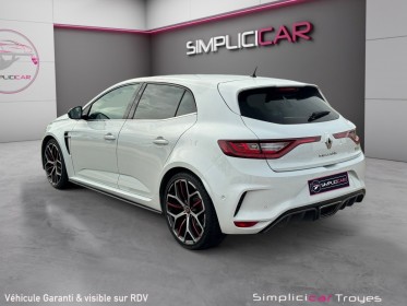 Renault megane iv berline tce 300 edc rs trophy recaro bose  régulateur adaptatif garantie 12 mois occasion barberey...