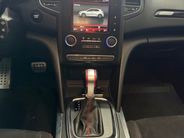 Renault megane iv berline tce 300 edc rs trophy recaro bose  régulateur adaptatif garantie 12 mois occasion barberey...